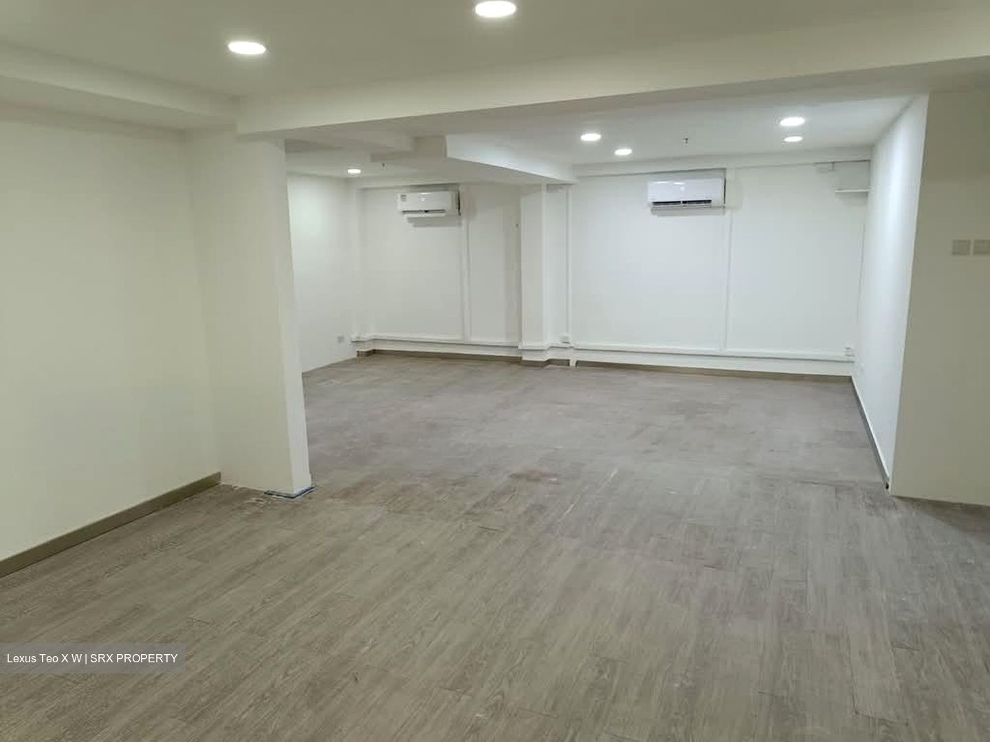 Premier @ Kaki Bukit (D14), Factory #554074601